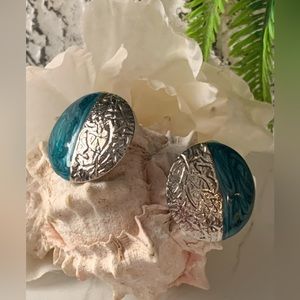 Vintage silver/turquoise earrings.